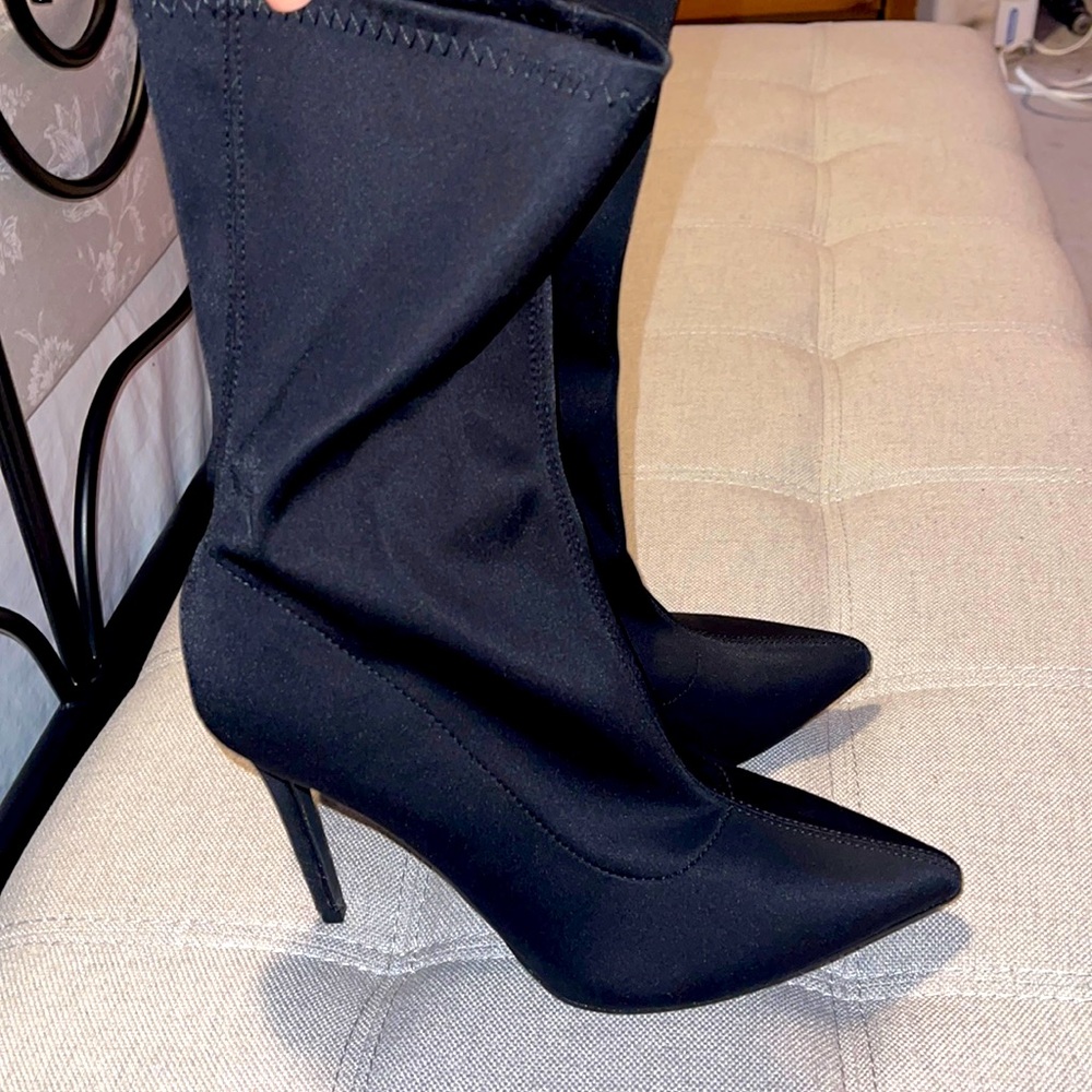 Miss Lola Toxic Touch - Black Boot